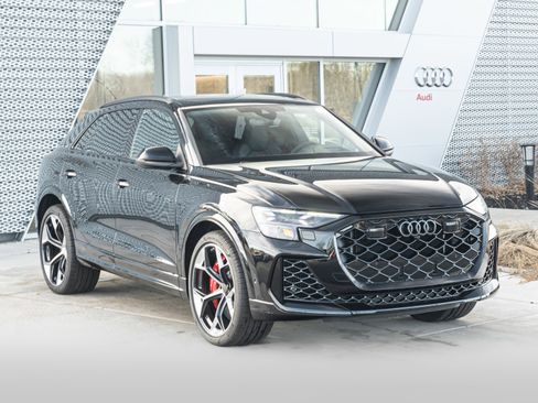 New 2026 Audi RS Q8 performance AWD/4WD image 2