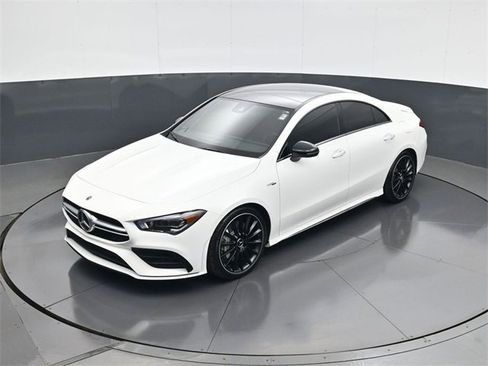 Used 2021 Mercedes-Benz CLA 35 AMG 4MATIC image 14