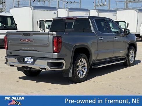 Certified 2021 GMC Sierra 1500 SLT w/ SLT Premium Package AWD/4WD image 4