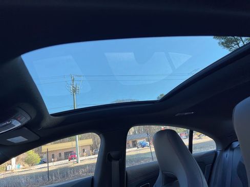 Certified 2025 Mercedes-Benz CLA 250 4MATIC image 22