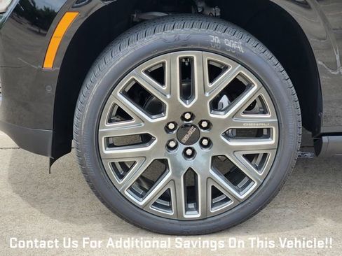 New 2026 GMC Yukon Denali Ultimate AWD/4WD image 7
