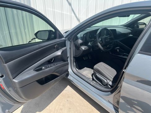 Used 2026 Hyundai Elantra Sport w/ Cargo Package FWD image 10