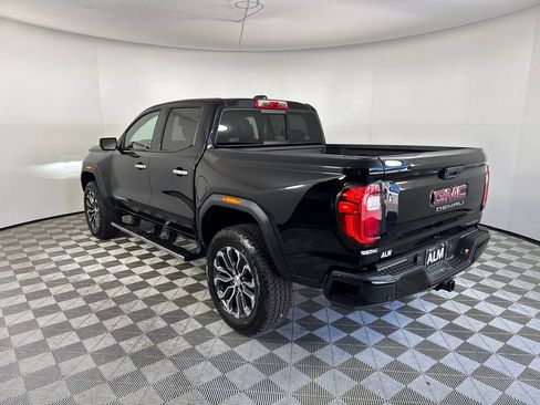 New 2026 GMC Canyon Denali image 7