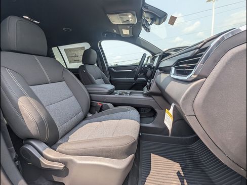 New 2026 GMC Acadia Elevation w/ Black Edition AWD/4WD image 13