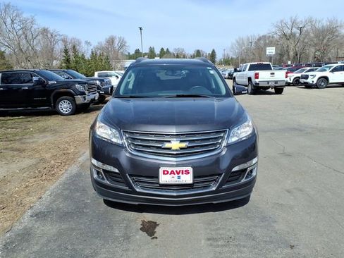 Used 2016 Chevrolet Traverse LT image 9