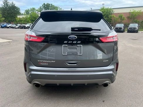 Used 2021 Ford Edge Titanium w/ Equipment Group 301A AWD/4WD image 6