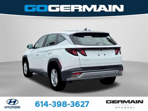 Certified 2026 Hyundai Tucson SE FWD image 8