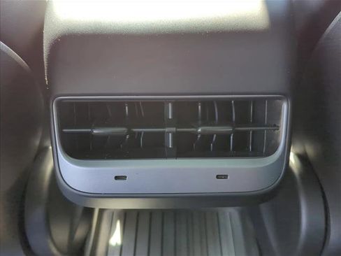 Used 2023 Tesla Model 3 Performance image 20