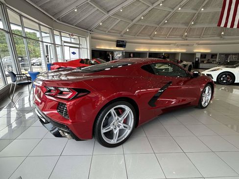 Used 2021 Chevrolet Corvette Stingray Preferred Cpe w/ Battery Protection Package RWD image 3