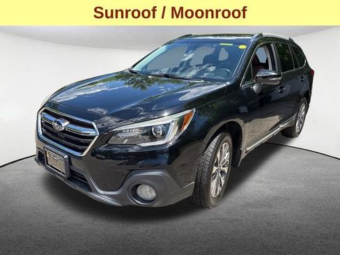 Used 2019 Subaru Outback 2.5i Touring AWD/4WD image 5