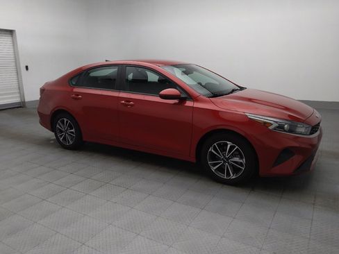 Used 2022 Kia Forte LXS FWD image 11