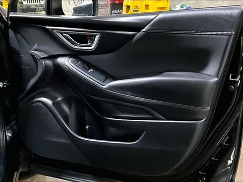 Used 2019 Subaru Forester Premium w/ All-Weather Package image 23