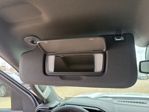 New 2026 GMC Sierra 1500 SLT w/ SLT Convenience Package AWD/4WD image 34