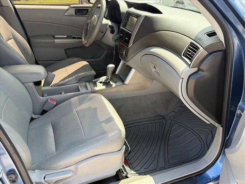 Used 2010 Subaru Forester 2.5X AWD/4WD image 16
