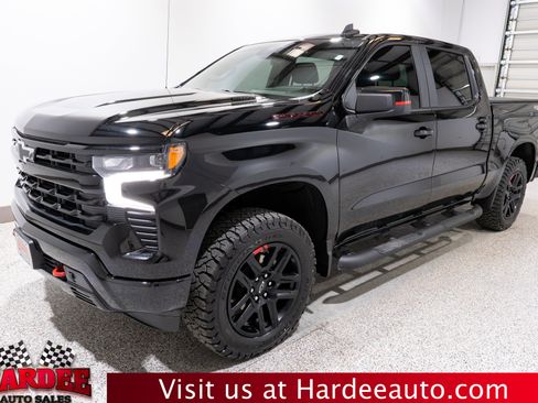 Used 2026 Chevrolet Silverado 1500 RST w/ Redline Edition AWD/4WD image 2