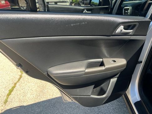Used 2017 Kia Sportage EX FWD image 10