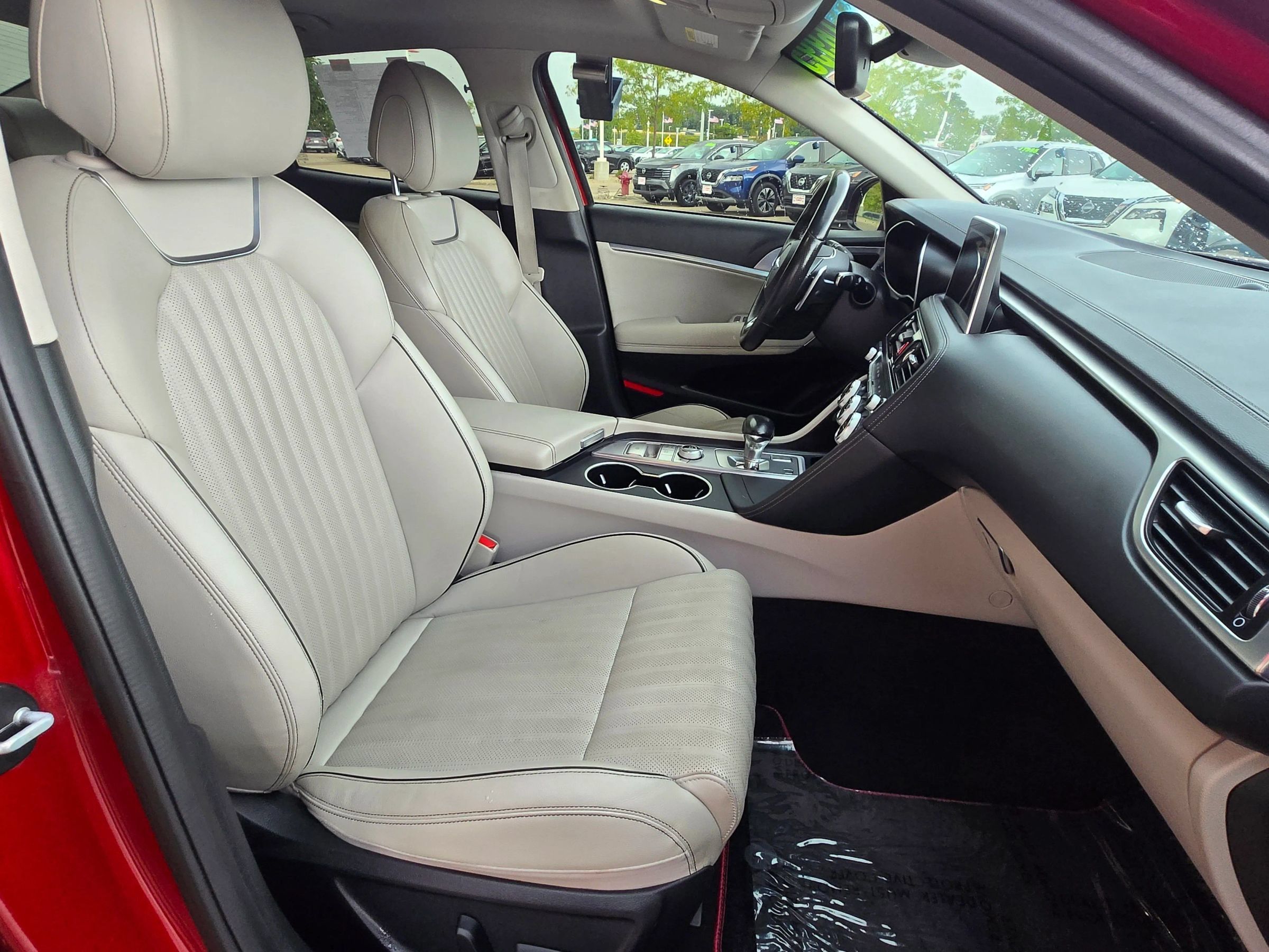Used 2019 Genesis G70 2.0T Advanced w/ Elite Package AWD/4WD image 8