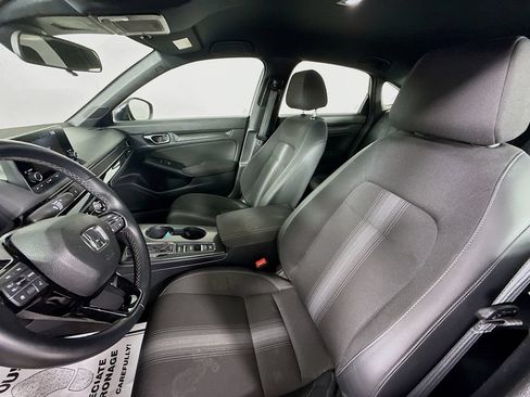 Used 2025 Honda Civic Sport image 11