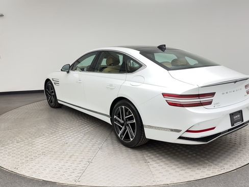 Certified 2025 Genesis G80 2.5T Advanced AWD/4WD image 4