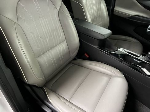 Certified 2024 Buick Envista Avenir image 27