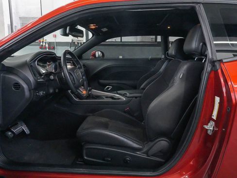 Used 2022 Dodge Challenger R/T Scat Pack image 27