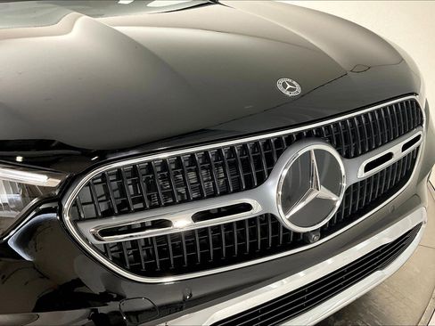 Certified 2026 Mercedes-Benz GLC 300 4MATIC image 33