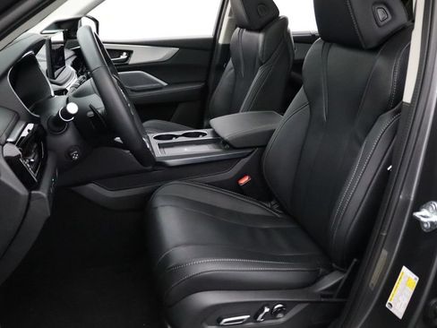 Used 2026 Acura MDX SH-AWD w/ Technology Package image 2