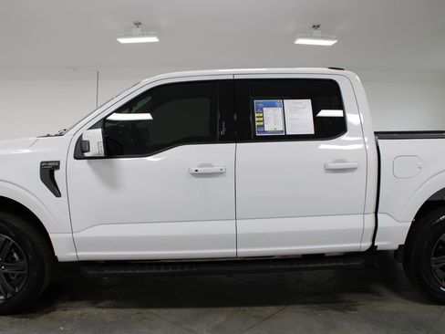 Used 2023 Ford F150 Lariat AWD/4WD image 6