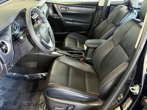 Certified 2018 Toyota Corolla XSE image 21