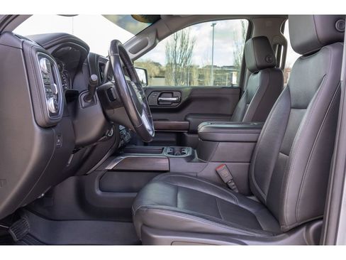 Used 2020 GMC Sierra 1500 SLT w/ SLT Convenience Package image 16