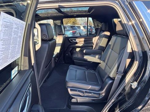 Used 2023 Chevrolet Tahoe LT w/ LT Signature Plus Package image 11