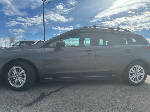 Used 2018 Subaru Impreza 2.0i Premium w/ Popular Package #2 image 2