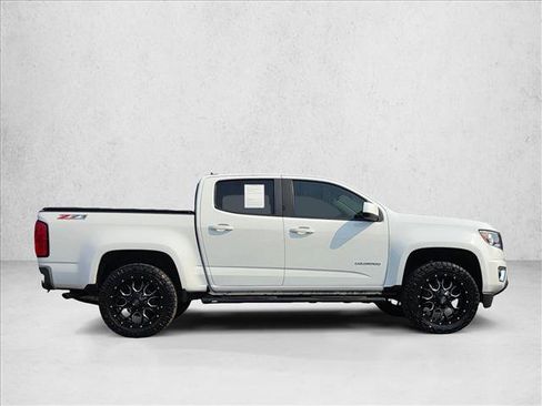 Used 2020 Chevrolet Colorado Z71 AWD/4WD image 6