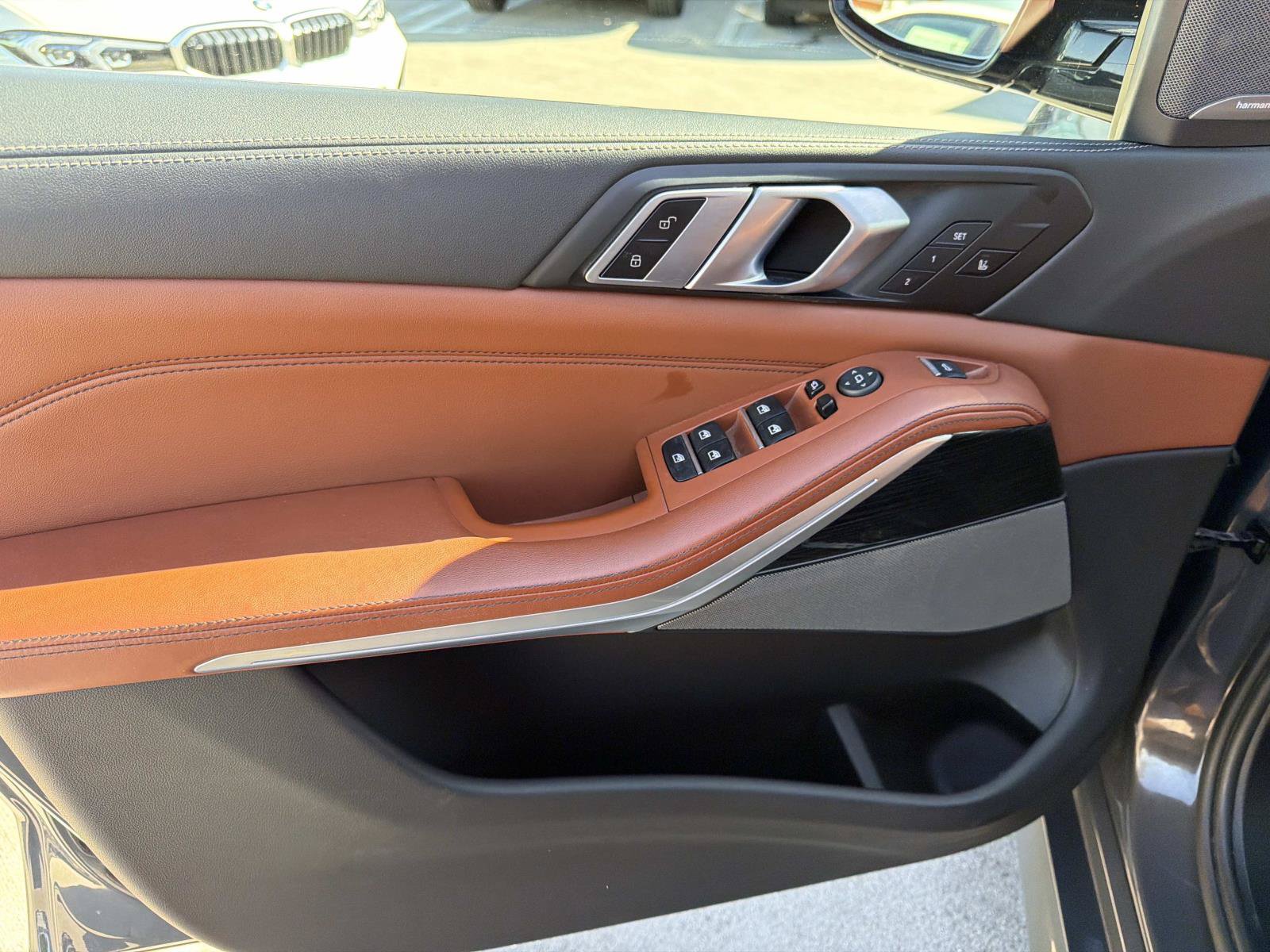 Used 2025 BMW X5 M60i w/ Executive Package AWD/4WD image 12
