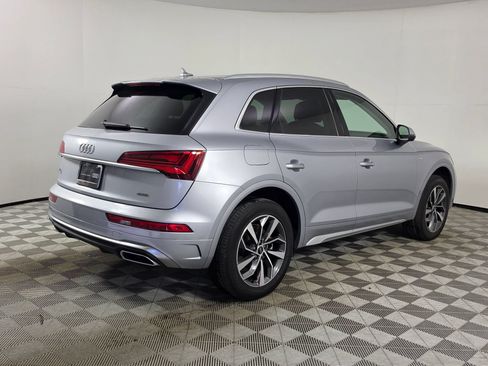 Certified 2023 Audi Q5 2.0T Premium w/ Convenience Package AWD/4WD image 7