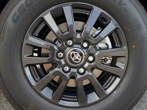 Used 2027 Toyota Land Cruiser 1958 AWD/4WD image 9
