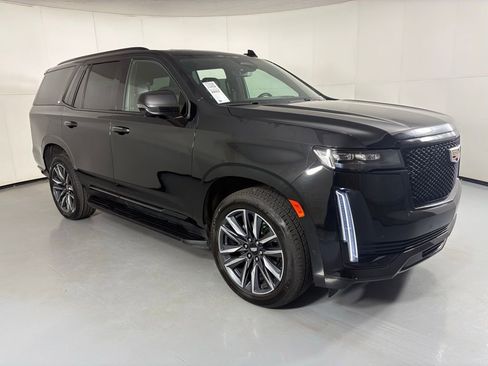 Used 2023 Cadillac Escalade Sport image 2