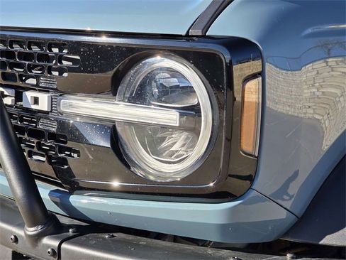 Used 2021 Ford Bronco First Edition image 4