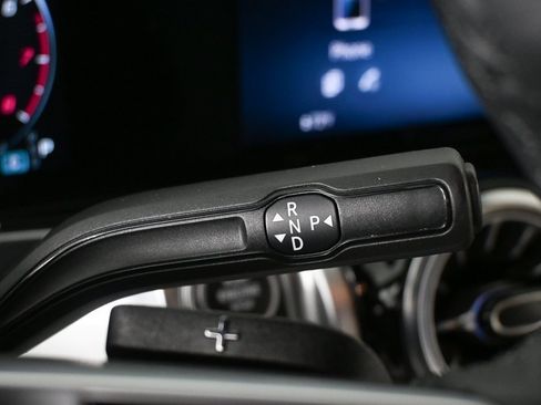 Certified 2025 Mercedes-Benz GLB 250 image 16