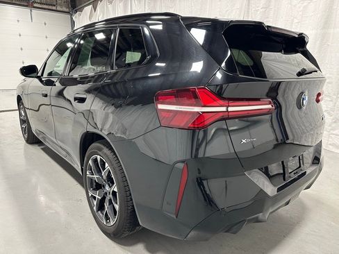 Used 2025 BMW X3 xDrive30i w/ M Sport Package image 5