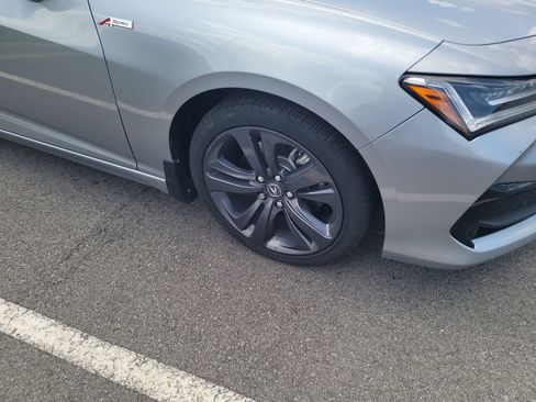 Used 2022 Acura TLX w/ A-SPEC Pkg FWD image 3