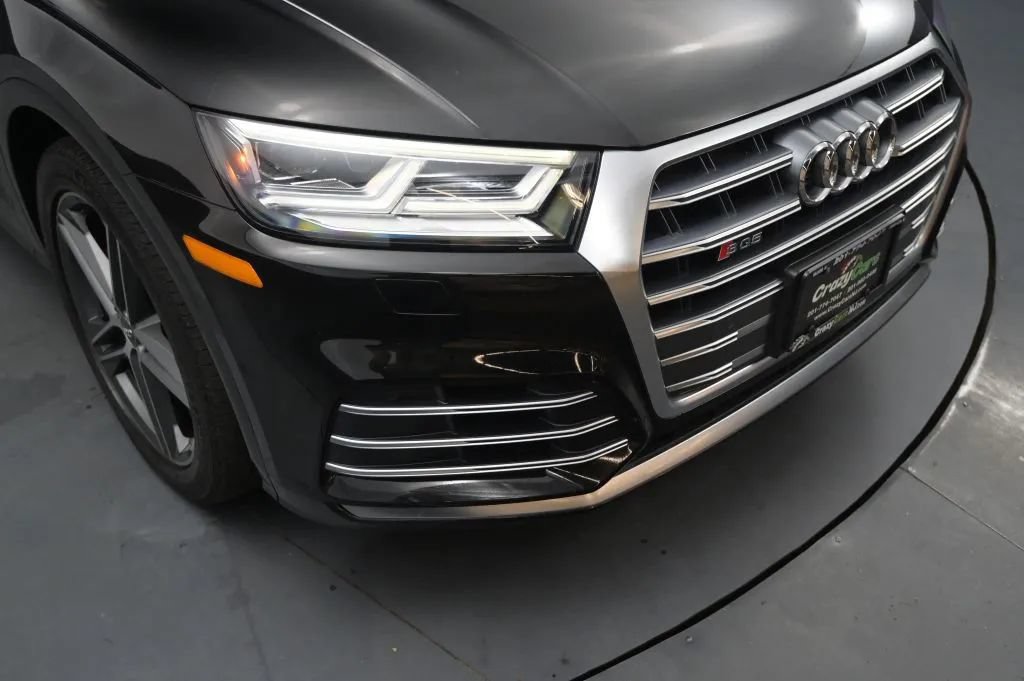 Used 2019 Audi SQ5 Premium Plus w/ Premium Plus Package AWD/4WD image 9