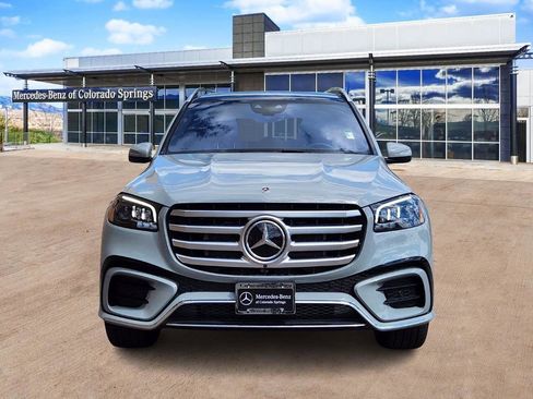 Used 2025 Mercedes-Benz GLS 450 GLS 450 image 2