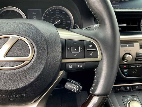 Used 2016 Lexus ES 350 image 22