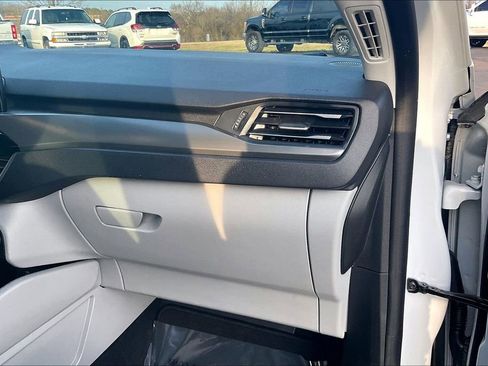 Used 2025 Ford Escape Active image 28