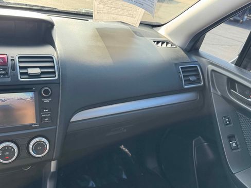 Used 2017 Subaru Forester 2.5i w/ Popular Package #2A image 21