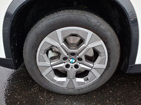 Certified 2023 BMW X1 xDrive28i w/ Convenience Package image 8