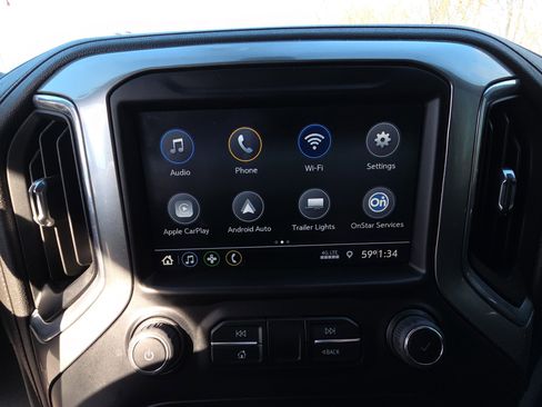 Certified 2022 Chevrolet Silverado 3500 LT w/ Convenience Package image 22