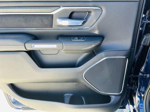 Used 2024 RAM 1500 Laramie image 25