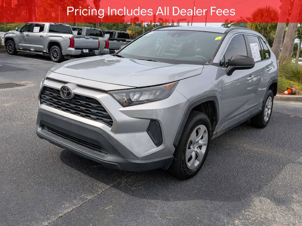 Used 2019 Toyota RAV4 LE FWD image 9